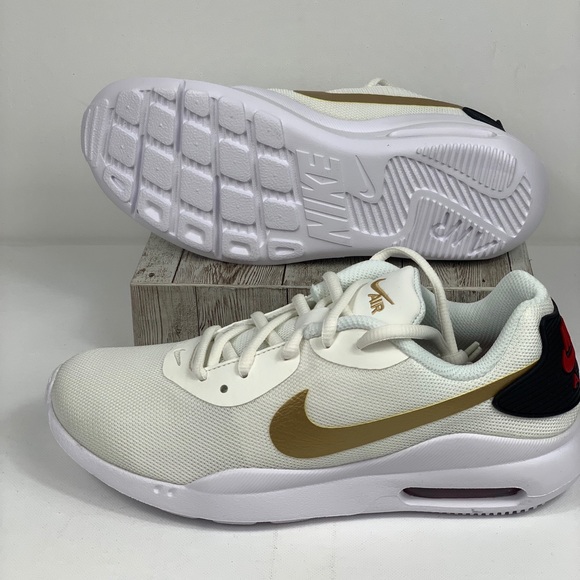 Nike Air Max Oketo - Picture 6 of 8